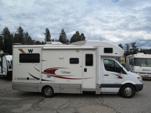 Used 2007 Dodge Sprinter 3500 image 7