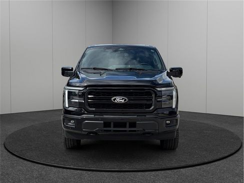 Used 2025 Ford F150 Lariat image 3