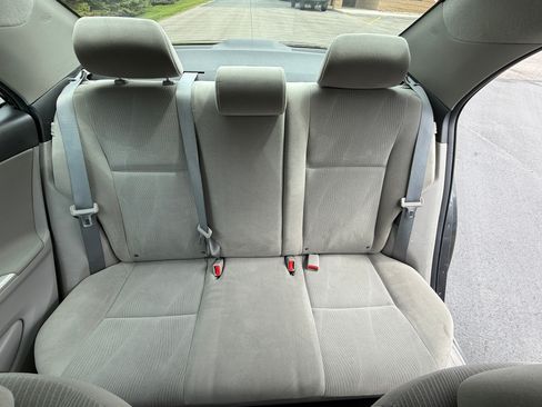 Used 2012 Toyota Corolla LE FWD image 11