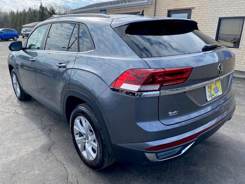Used 2020 Volkswagen Atlas Cross Sport S image 8