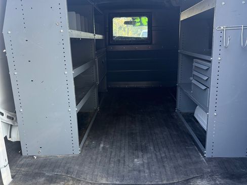 Used 2021 Chevrolet Express 2500 image 6