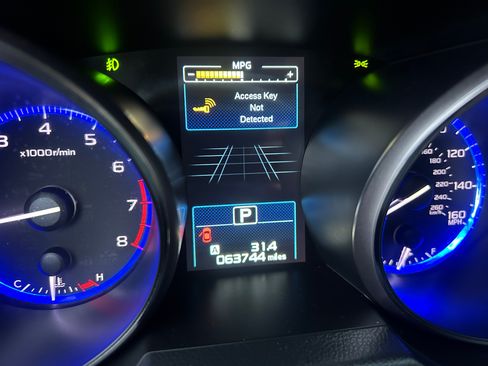 Used 2019 Subaru Outback 3.6R Limited image 9