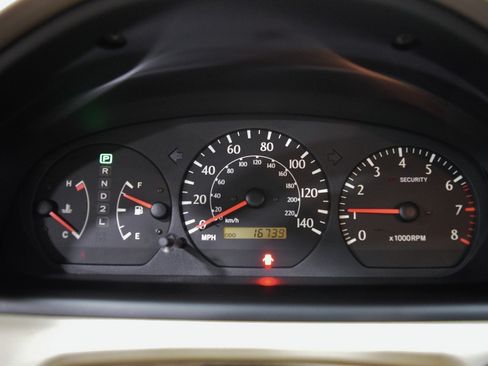 Used 1999 Toyota Solara SLE image 24
