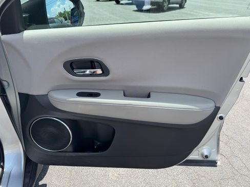 Used 2016 Honda HR-V AWD EX image 15