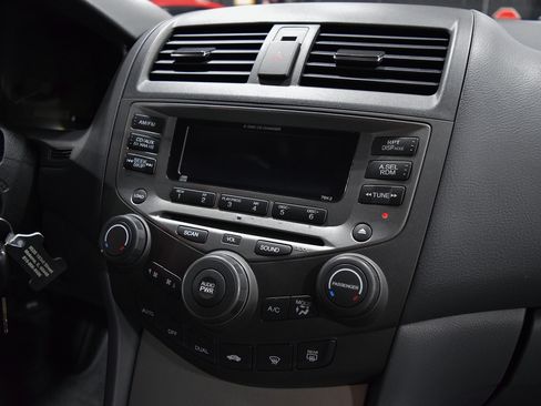 Used 2007 Honda Accord EX Sedan image 27