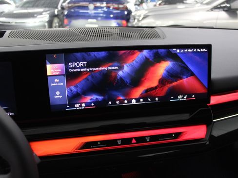 Used 2025 BMW i5 xDrive40 image 29