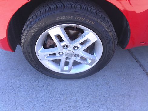 Used 2011 Kia Soul + image 34
