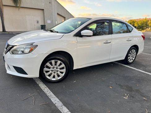 Used 2016 Nissan Sentra 1.8 S image 16