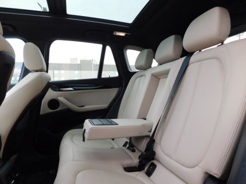 Used 2019 BMW X1 sDrive28i FWD image 21
