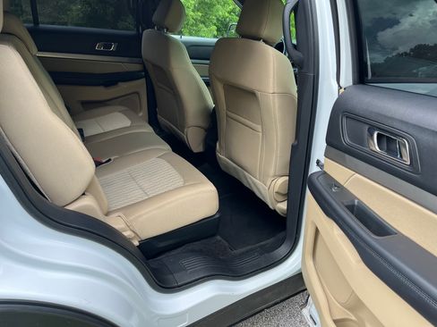 Used 2017 Ford Explorer 4WD image 15