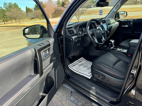 Used 2023 Toyota 4Runner TRD Off-Road Premium image 12