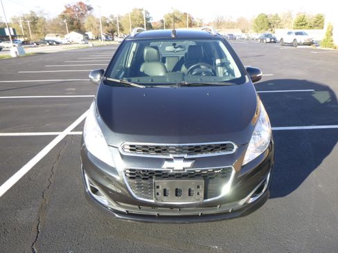 Used 2015 Chevrolet Spark LT image 3