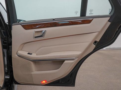 Used 2016 Mercedes-Benz E 350 image 57