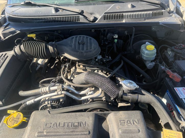 Used 2000 Dodge Durango 2WD image 4