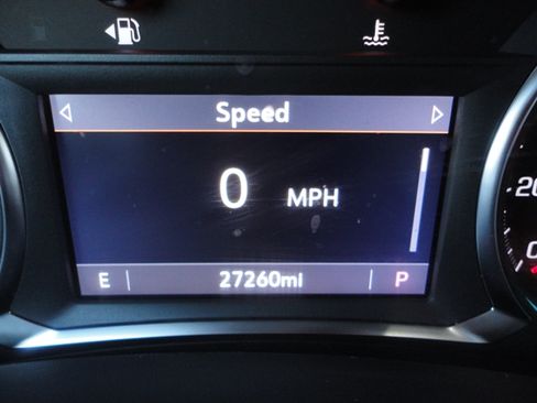 Used 2024 Chevrolet Equinox LT image 16