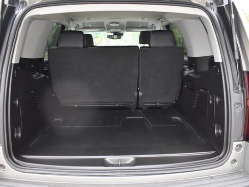 Used 2019 Chevrolet Tahoe 4WD image 20
