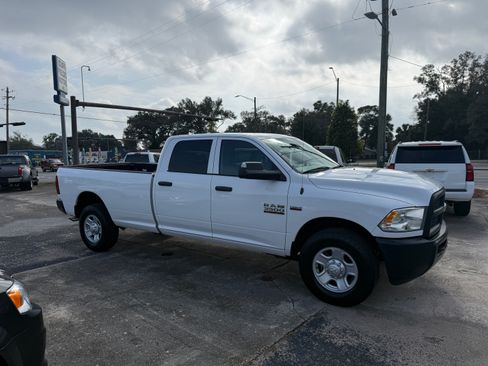Used 2015 RAM 3500 Tradesman image 3