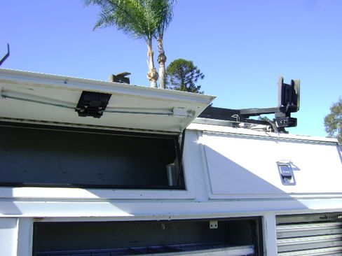 Used 2012 Chevrolet Silverado 3500 image 16