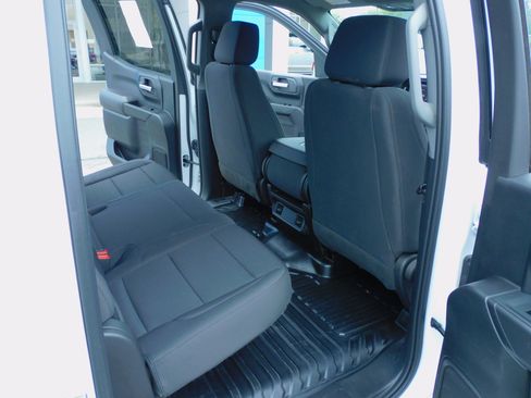 Used 2023 Chevrolet Silverado 1500 W/T image 19