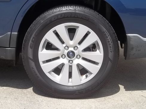 Used 2019 Subaru Outback 2.5i Premium AWD/4WD image 14