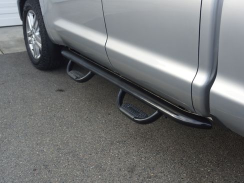 Used 2015 Toyota Tundra SR image 10