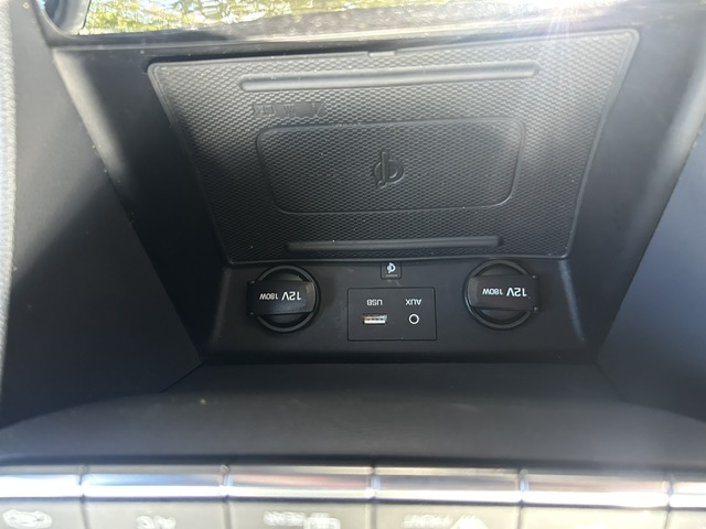 Used 2018 Hyundai Ioniq Hybrid Limited w/ Ultimate Pkg FWD image 18