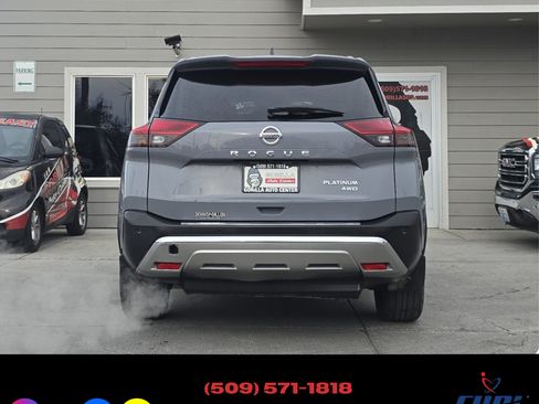 Used 2021 Nissan Rogue Platinum image 6