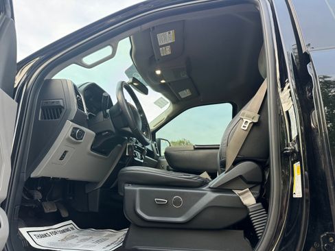 Used 2016 Ford F150 XLT image 19