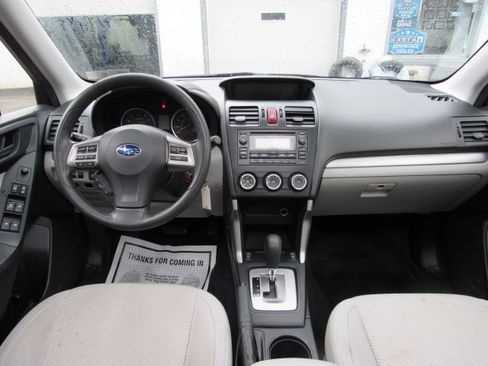 Used 2014 Subaru Forester 2.5i Premium image 15