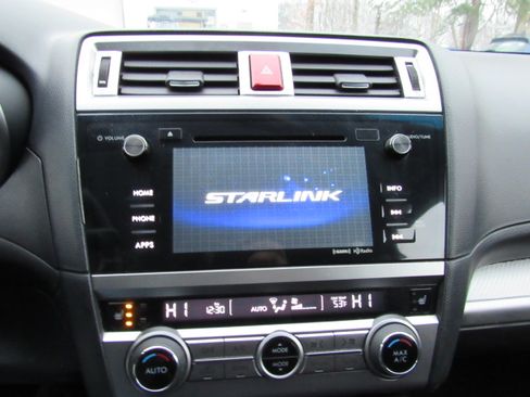 Used 2015 Subaru Outback 2.5i Premium image 21