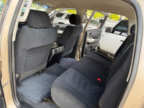 Used 2007 Toyota Tundra 4x4 CrewMax SR5 image 23