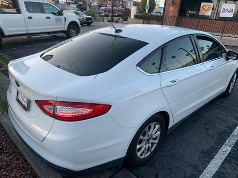 Used 2016 Ford Fusion S FWD image 2