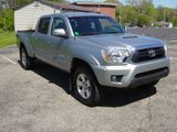 Used 2014 Toyota Tacoma TRD Sport image 4