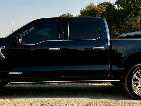 Used 2023 Ford F150 4x4 SuperCrew Hybrid image 3
