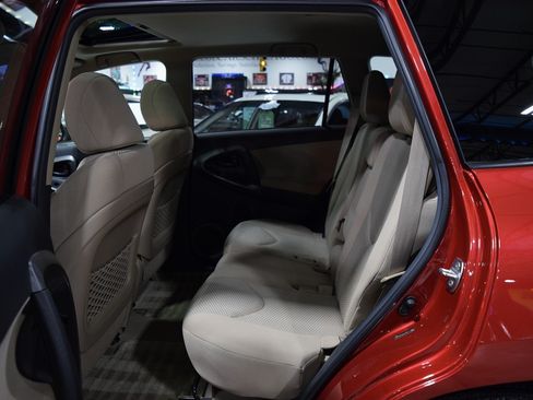 Used 2012 Toyota RAV4 LE Plus image 19