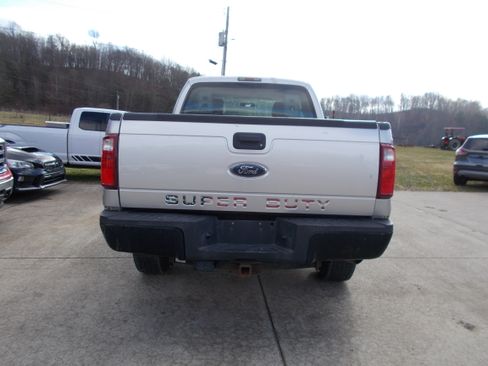Used 2015 Ford F250 image 4