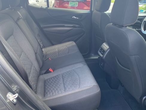 Used 2020 Chevrolet Equinox FWD LT w/ 1LT image 19