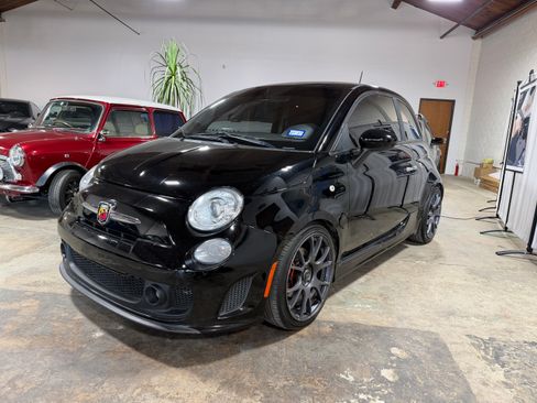 Used 2013 FIAT 500 Abarth Hatchback FWD image 8
