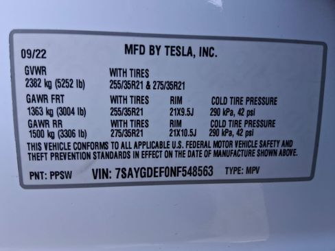 Used 2022 Tesla Model Y AWD Performance image 13