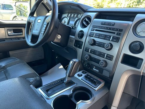Used 2010 Ford F150 Raptor image 13