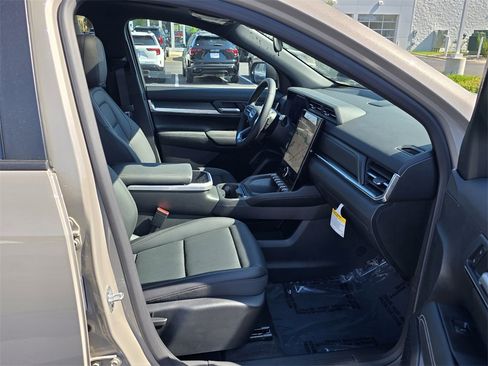 New 2026 GMC Terrain Elevation w/ Elevation Premium Package image 33