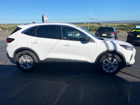 Used 2024 Ford Escape Active image 4