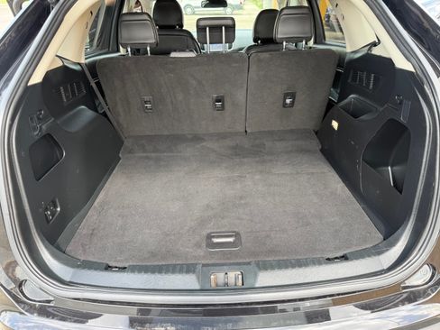 Used 2019 Ford Edge SEL image 19