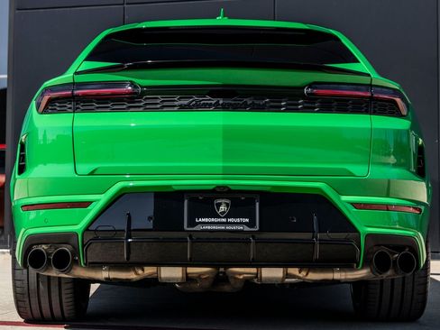 Used 2025 Lamborghini Urus SE AWD/4WD image 6