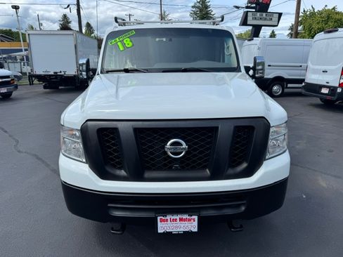 Used 2018 Nissan NV 3500 SV RWD image 26