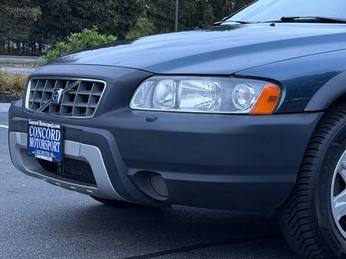 Used 2005 Volvo XC70 image 82