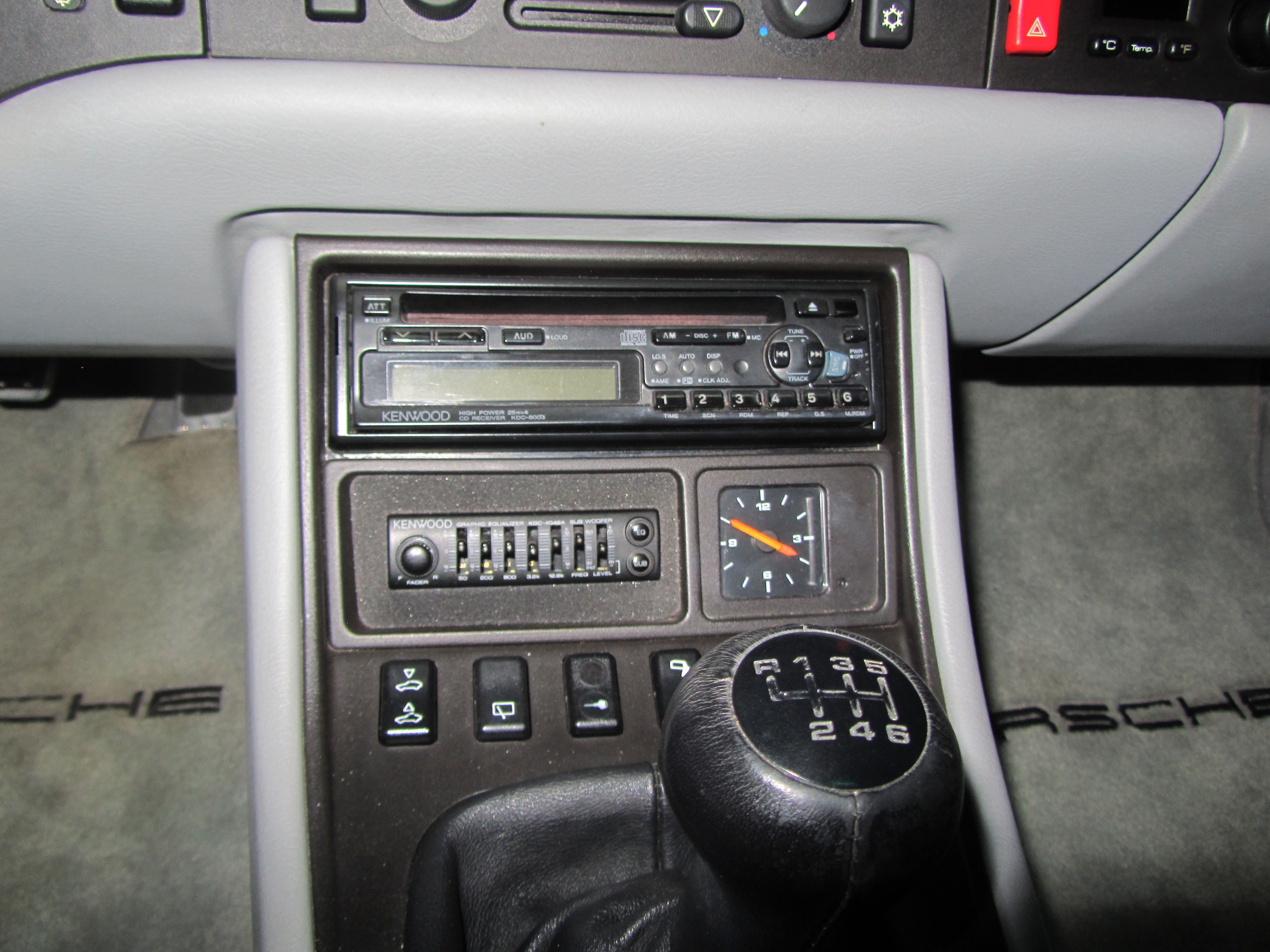 Used 1995 Porsche 968 Coupe RWD image 15