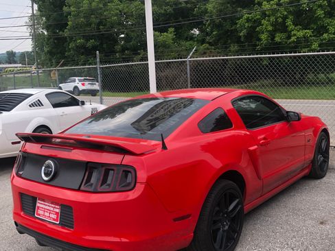 Used 2014 Ford Mustang GT Coupe RWD image 3