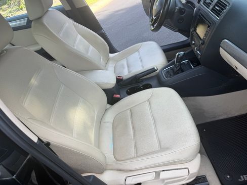 Used 2015 Volkswagen Jetta SE Sedan FWD image 5