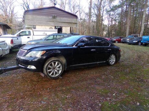 Used 2007 Lexus LS 460 L image 1